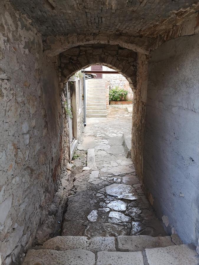 Casa Segota Hotel Veli Iž Buitenkant foto